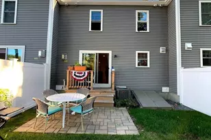 161 Broad St, Hudson, MA 01749 - Photo 10
