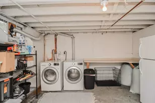 2 Lamb St, Attleboro, MA 02703 - Photo 40