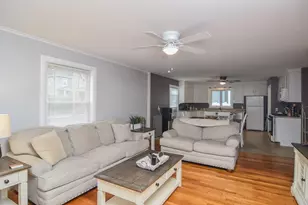 2 Lamb St, Attleboro, MA 02703 - Photo 8