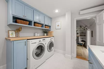 20 Curve St, Framingham, MA 01702 - Photo 16
