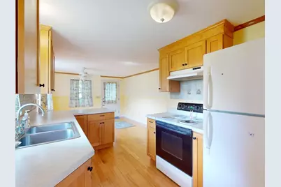63 Adams Rd, Williamsburg, MA 01039 - Photo 10