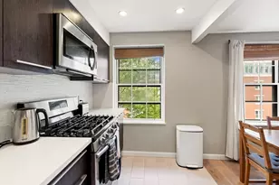 17 Bowdoin St, Boston, MA 02114 - Photo 8