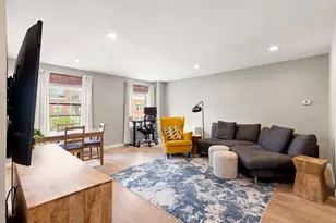 17 Bowdoin St, Boston, MA 02114 - Photo 2