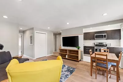 17 Bowdoin St. #4-C, Boston, MA 02114 - Photo 4