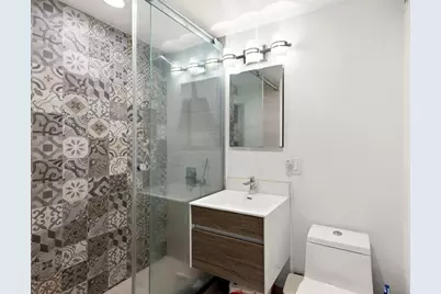 17 Bowdoin St. #4-C, Boston, MA 02114 - Photo 10