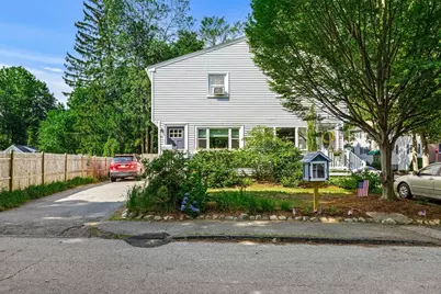 10 Cleveland Ave #1, Ipswich, MA 01938 - Photo 32