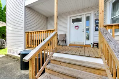 71 Esther St, Worcester, MA 01607 - Photo 4