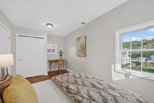102 Pierce St, Boston, MA 02136 - Photo 16