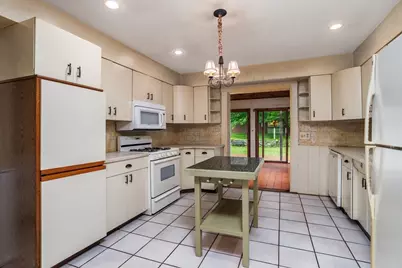197 Walton Street, Fitchburg, MA 01420 - Photo 14