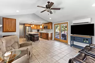 30 Peters Rd, Swansea, MA 02777 - Photo 22