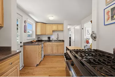 29 Magee Street, Boston, MA 02136 - Photo 8