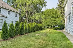 8 Davis St, Montague, MA 01376 - Photo 34