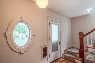 8 Davis St, Montague, MA 01376 - Photo 4