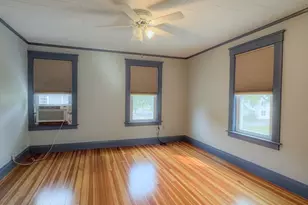 8 Davis St, Montague, MA 01376 - Photo 18
