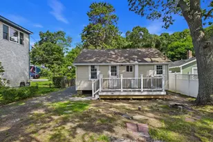 6 Pinehurst Dr, Wareham, MA 02571 - Photo 8