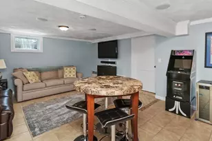 31 Smith St, Waltham, MA 02451 - Photo 22