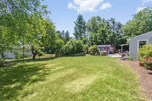 31 Smith St, Waltham, MA 02451 - Photo 32