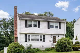 127 Westgate Rd, Waltham, MA 02453 - Photo 2
