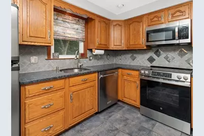 127 Westgate Road, Waltham, MA 02453 - Photo 4