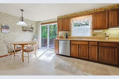7 Hazeltine Rd, Upton, MA 01568 - Photo 4