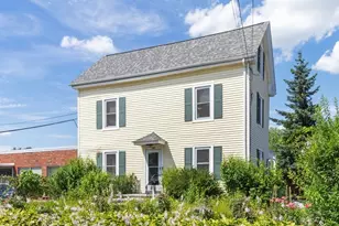 142 Calvary St, Waltham, MA 02453 - Photo 2