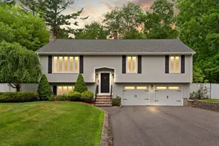 21 Kennedy Cir, Easton, MA 02375 - Photo 2
