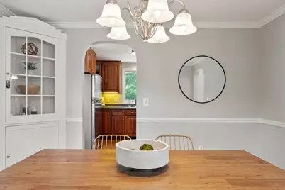 134 Bedford St, Burlington, MA 01803 - Photo 12