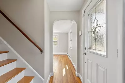 134 Bedford St, Burlington, MA 01803 - Photo 14