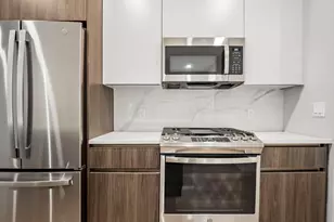 9 Central St, Somerville, MA 02143 - Photo 2