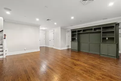 9 M #2, Boston, MA 02127 - Photo 32