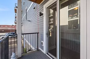 9 M, Boston, MA 02127 - Photo 18