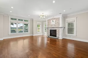 9 M, Boston, MA 02127 - Photo 6