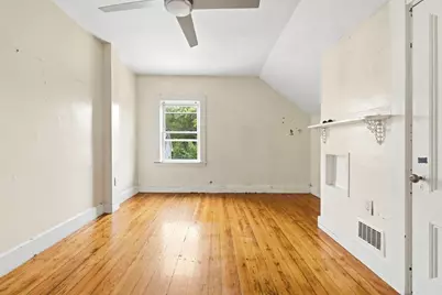 31-33 Lothrop St, Boston, MA 02135 - Photo 10