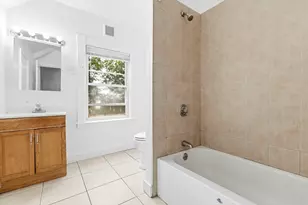 31-33 Lothrop St, Boston, MA 02135 - Photo 14