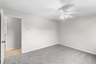 6 Apricot St, Worcester, MA 01603 - Photo 24