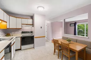 6 Apricot St, Worcester, MA 01603 - Photo 2