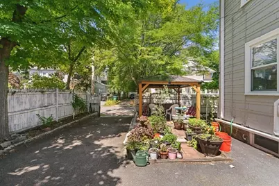3 Oakland Park, Medford, MA 02155 - Photo 38