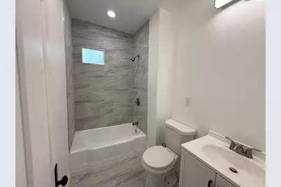 19 Reeves St #3, Worcester, MA 01607 - Photo 6