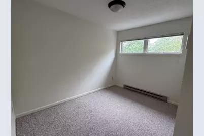 304 Fairway Village #304, Northampton, MA 01053 - Photo 10