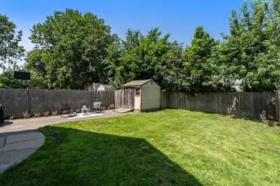 129 Maple Street, Lynn, MA 01904 - Photo 28