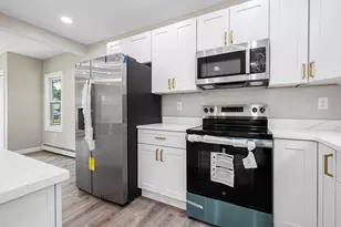 40-42 N Main St, Northbridge, MA 01588 - Photo 18