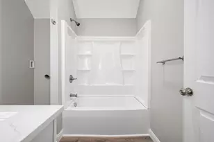 40-42 N Main St, Northbridge, MA 01588 - Photo 20