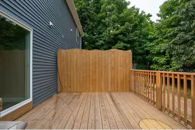 40-42 N Main St, Northbridge, MA 01588 - Photo 12