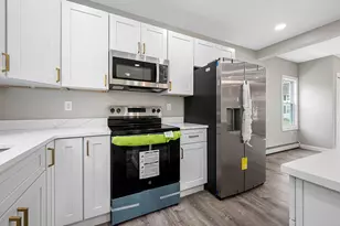 40-42 N Main St, Northbridge, MA 01588 - Photo 34