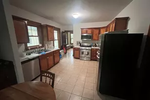 83 Lexington Ave, Somerville, MA 02144 - Photo 8