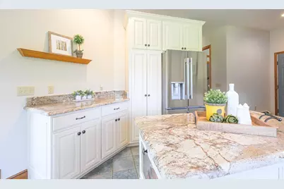 190 Russell Hill Rd, Ashburnham, MA 01430 - Photo 16