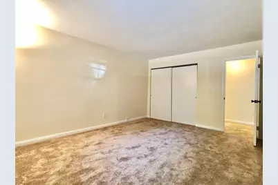 804 Centre St #5, Boston, MA 02130 - Photo 4
