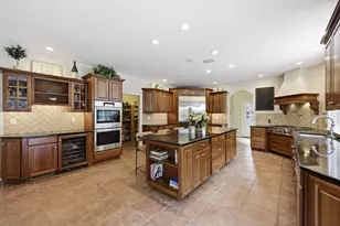 8 Lexington Cir, Southwick, MA 01077 - Photo 16