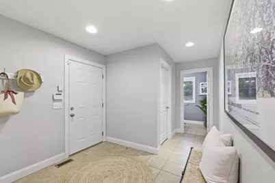 51 Mohawk Drive, Longmeadow, MA 01106 - Photo 10