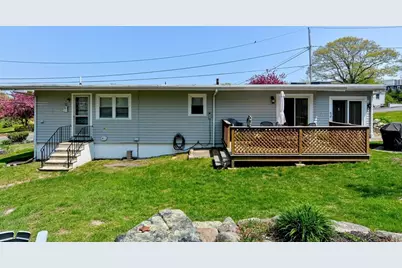 16 Warwick Rd #WINTER, Gloucester, MA 01930 - Photo 4